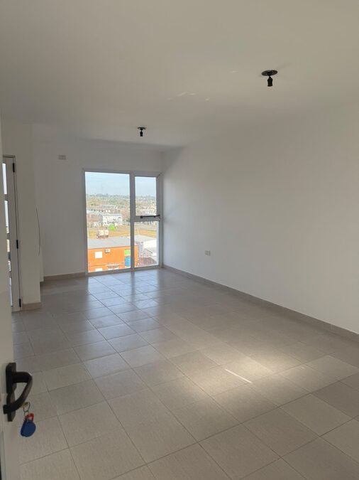 Departamento monoambiente con terraza en Oro Verde