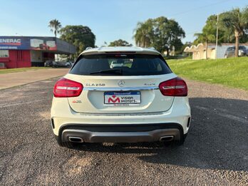 MERCEDES BENZ GLA 250. Recibo vehículos mayor y menor valor