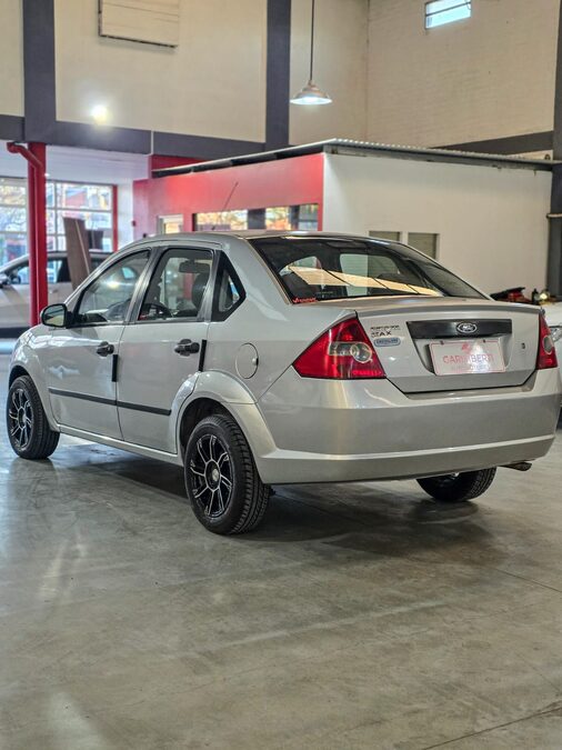 Ford Fiesta Ambiente 2006