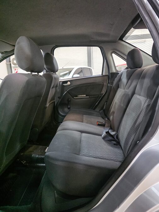 Ford Fiesta Ambiente 2006