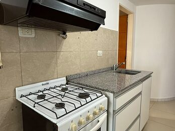 Paraguay 347 - MONOAMBIENTE SUBDIVIDIDO A 1 DORMITORIO EN ALQUILER