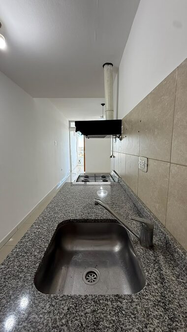 Paraguay 347 - MONOAMBIENTE SUBDIVIDIDO A 1 DORMITORIO EN ALQUILER