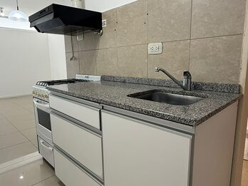 Paraguay 347 - MONOAMBIENTE SUBDIVIDIDO A 1 DORMITORIO EN ALQUILER