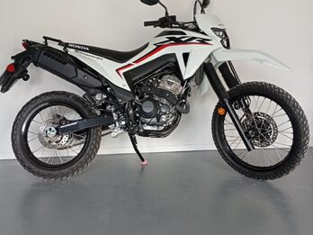Tornado XR300