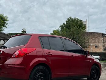 Nissan Tiida Visia 2008