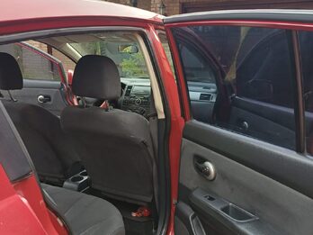 Nissan Tiida Visia 2008