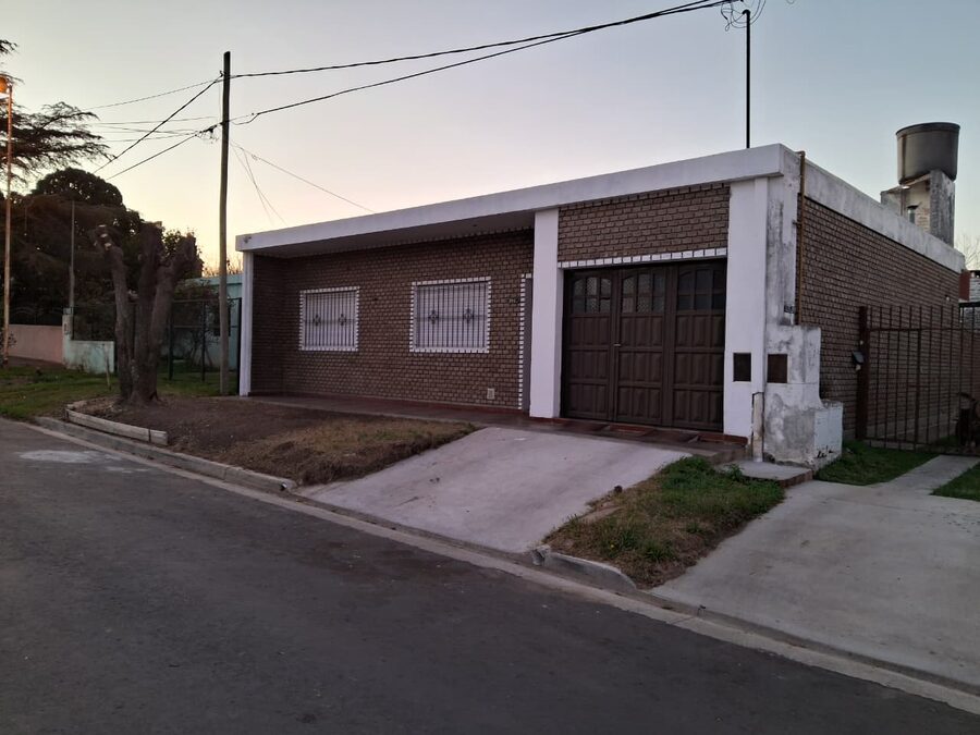Alquilo casa 3 dormitorios
