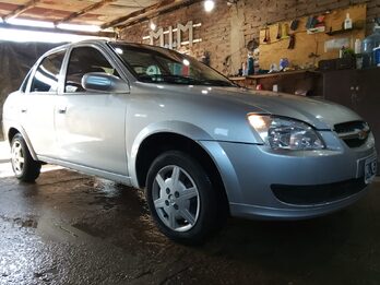 VENDO CHEVROLET CLASSIC 2015 IMPECABLE