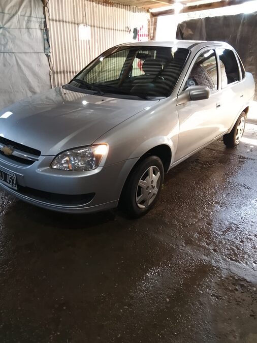VENDO CHEVROLET CLASSIC 2015 IMPECABLE