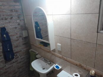 Oportunidad en Paraná: Casa a Refaccionar con Gran Terreno de 477 m² - Zona Av. Almafuerte