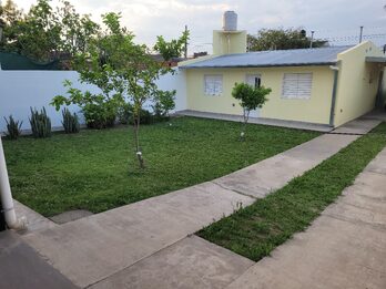 Casa 3 dormitorios brig lopez 1723