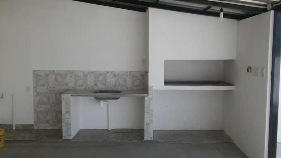 Casa 3 dormitorios brig lopez 1723