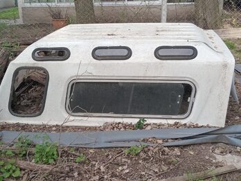 Vendo cúpula / camper de fibra de vidrio F100