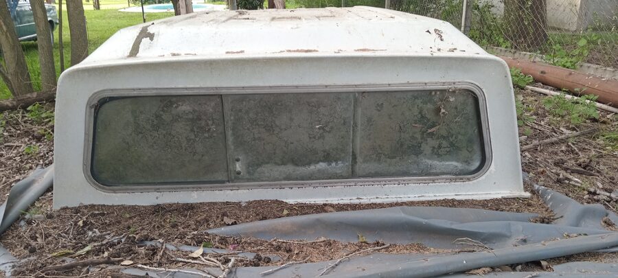Vendo cúpula / camper de fibra de vidrio F100