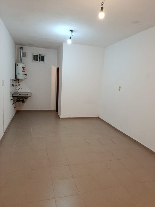 ALQUILO Local Comercial o Monoambiente