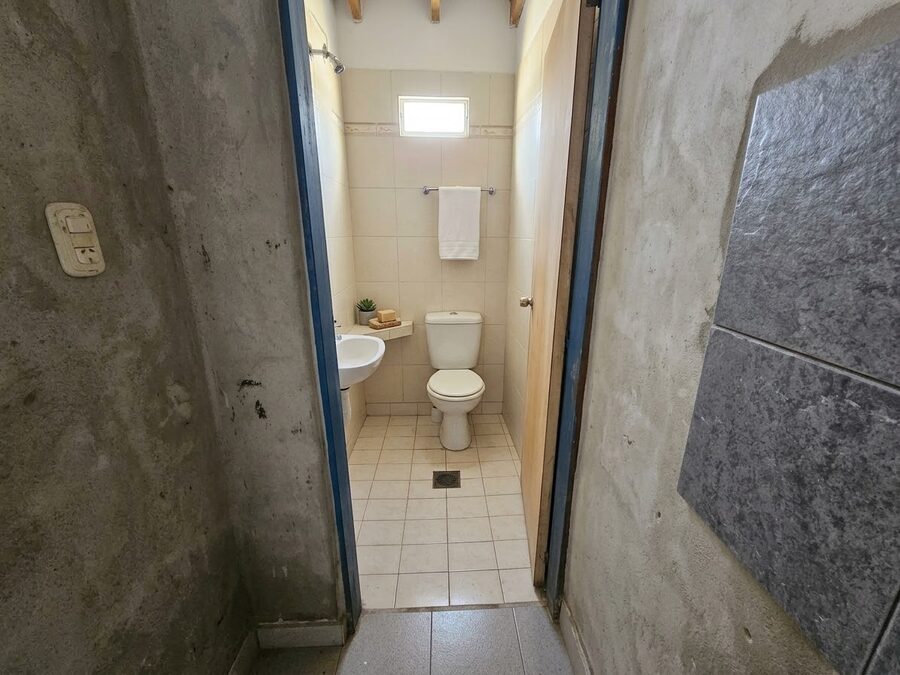 Se Vende casa zona Santo Dominguez y Division de los Andes