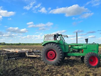 TRACTOR IMPECABLE DEUTZ 130