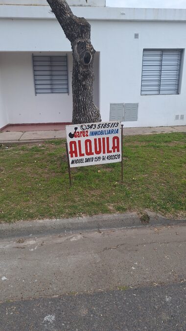 Alquilo Casa