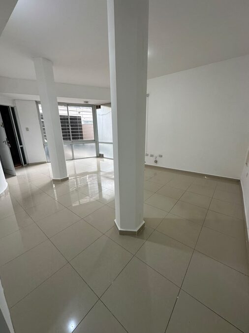 ALQUILER PARAGUAY 347. DOS DORMITORIOS. PLANTA BAJA
