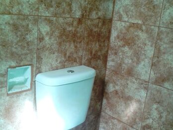 Vende Casa sobre calle Macia a pocos mts de Ramirez