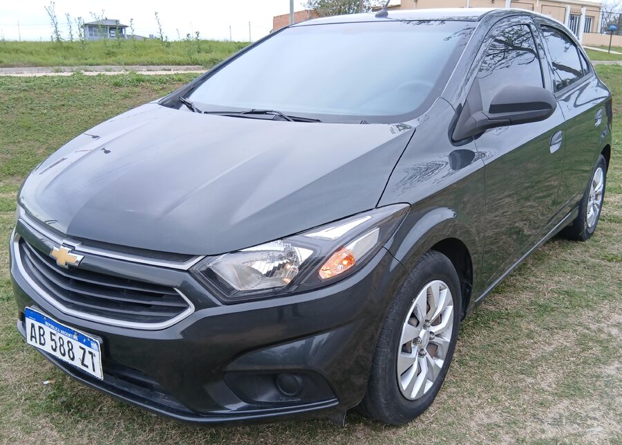 Chevrolet Onix LT 5 puertas 2017