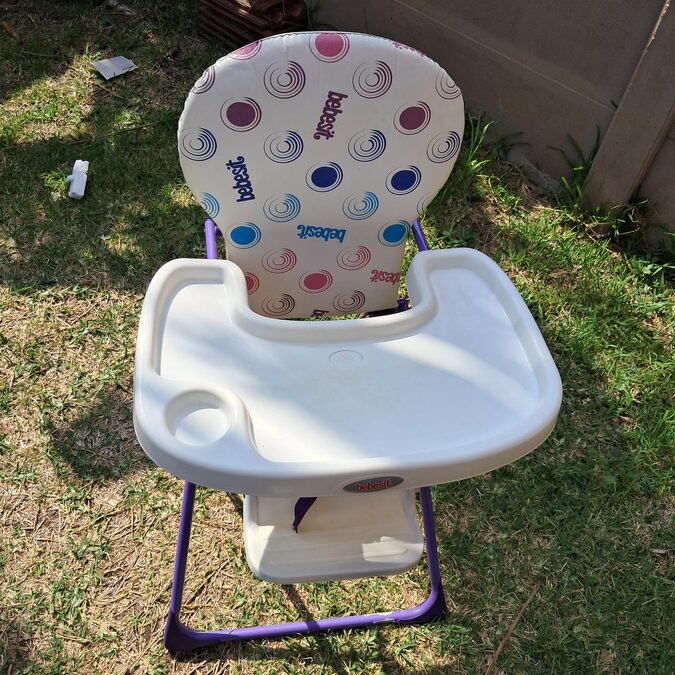 SILLA PARA COMER