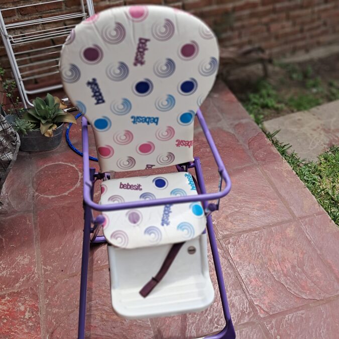 SILLA PARA COMER