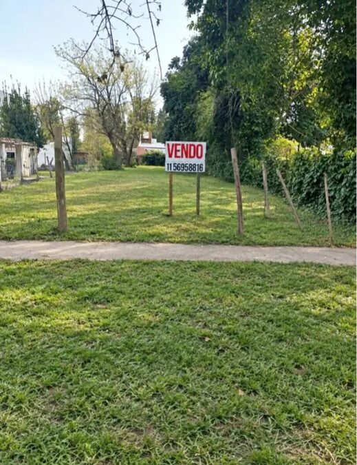 TERRENO 700 mts² Excelente Ubicación - Crespo Entre Ríos