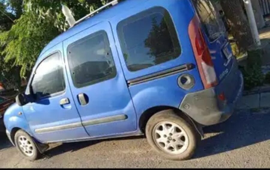 RENAULT KANGOO 1.9 DIESEL PARA REPUESTOS/REPARAR