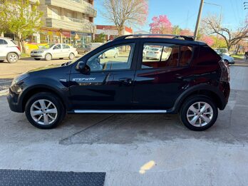 Sandero Stepway 1,6 Privilege NAV - 2014