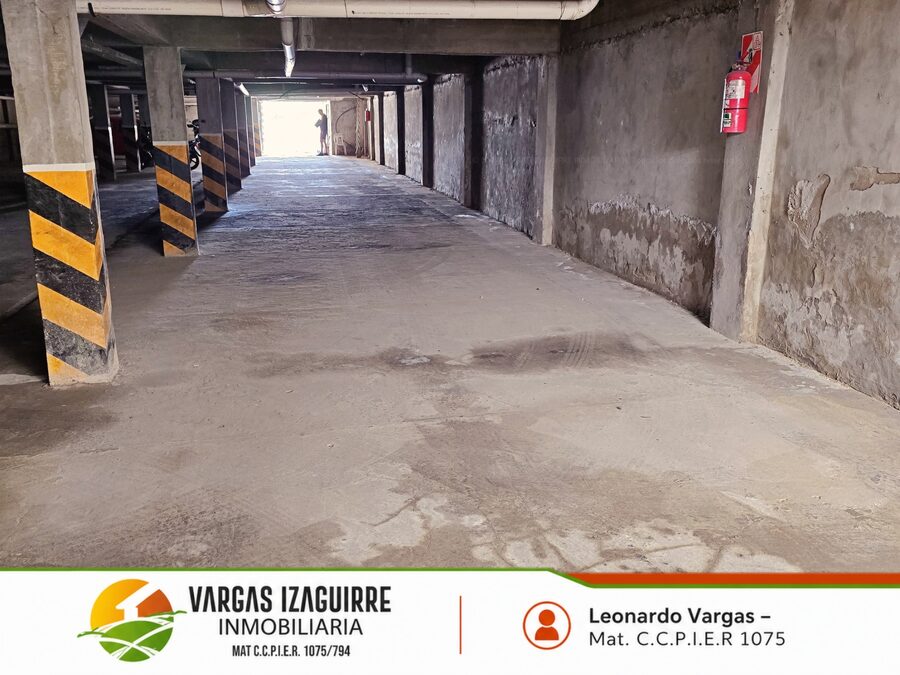DEPARTAMENTO EN ALQUILER en Oro Verde: DISPONIBLE con COCHERA CUBIERTA a Pasos del Polo Universitario