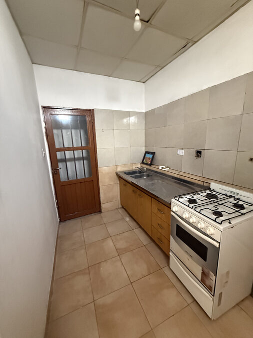 Alquilamos 2 dormitorio calle Liniers y Laurencena