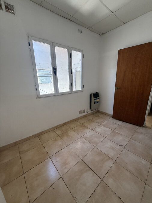 Alquilamos 2 dormitorio calle Liniers y Laurencena