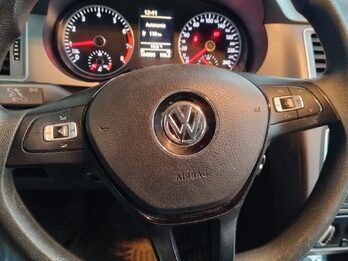 VOLKSWAGEN SURAN 1.6 TRENDLINE L/15 MANUAL - AÑO 2.016
