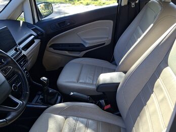 Vendo Ecosport titaniun 2019