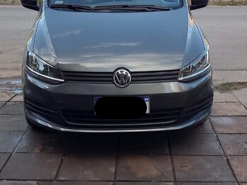 Vendo auto Suran 2016 único dueño