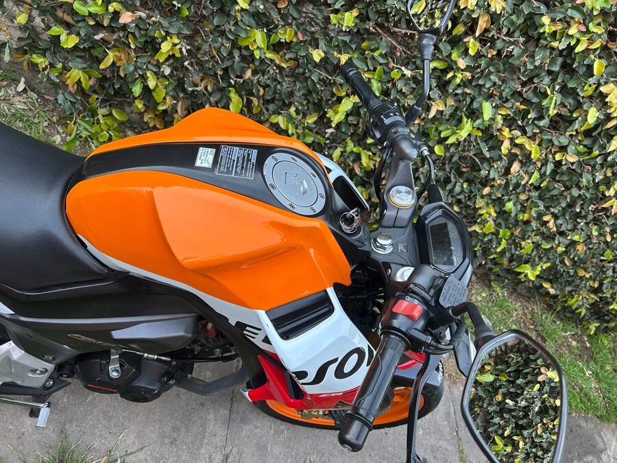 Honda CB 190 Repsol