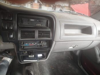 Chevrolet LUV 2.5 Turbo 2000 | Único Dueño | 100.721 km | 4x2