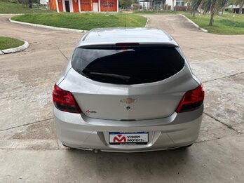 CHEVROLET ONIX JOY 1.4 N LS. Recibo vehículos de menor y mayor valor .