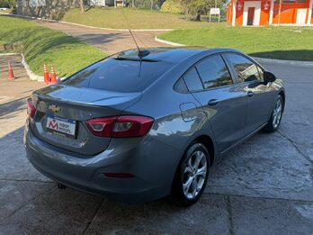 CHEVROLET CRUZE 1.4 4 PTAS LT MT. Recibo vehículos de menor y mayor valor.