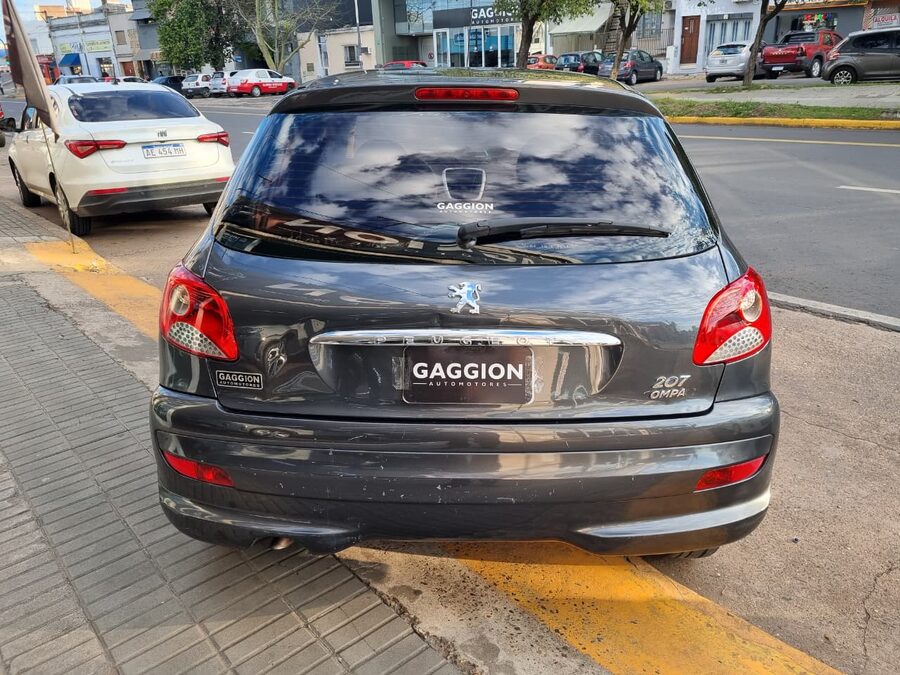 Peugeot 207 Compact 1.4 XS 5p