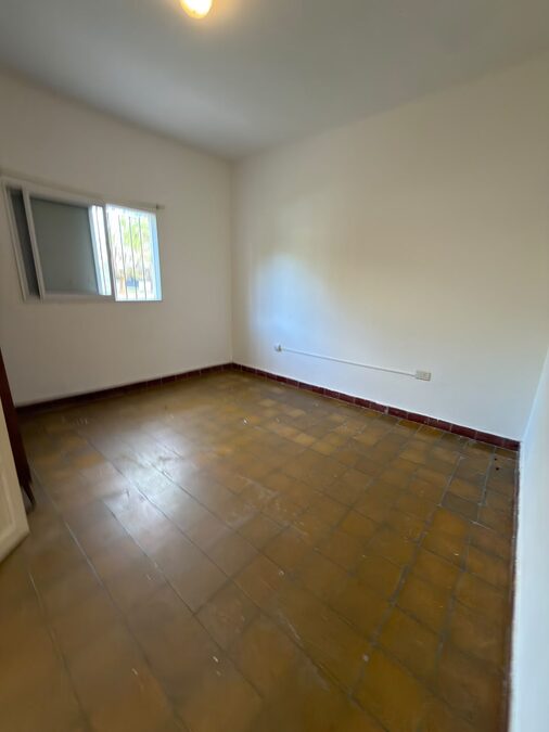 EN VENTA HERMOSA CASA - EXCELENTE ZONA - APTA CREDITO HIPOTECARIO