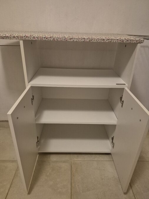 Mueble Tabla de Planchar
