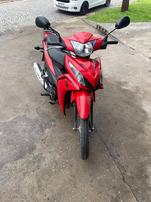 Honda Wave 110cc 2022 10.000km. Vendo o permuto mayor-menor