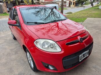 Palio  2015 124.000km. Vendo o permuto mayor-menor