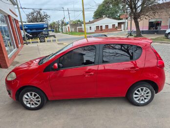 Palio  2015 124.000km. Vendo o permuto mayor-menor