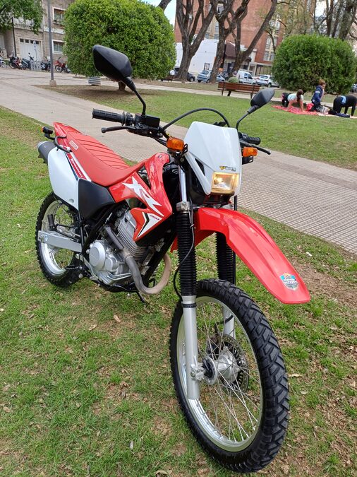 Honda Tornado 250