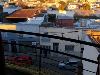 VENDO DEPTO 1 DORMITORIO CENTRICO.