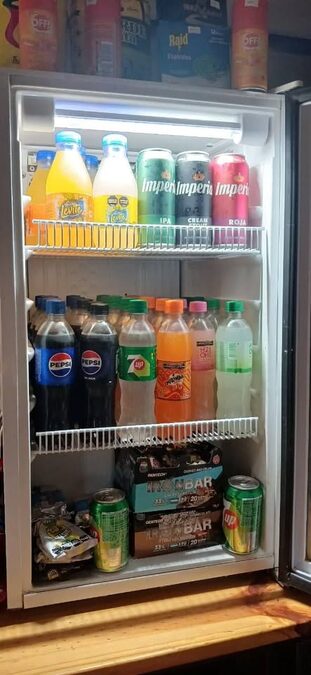 VENDO HELADERA EXHIBIDORA
