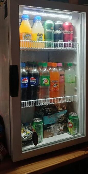 VENDO HELADERA EXHIBIDORA